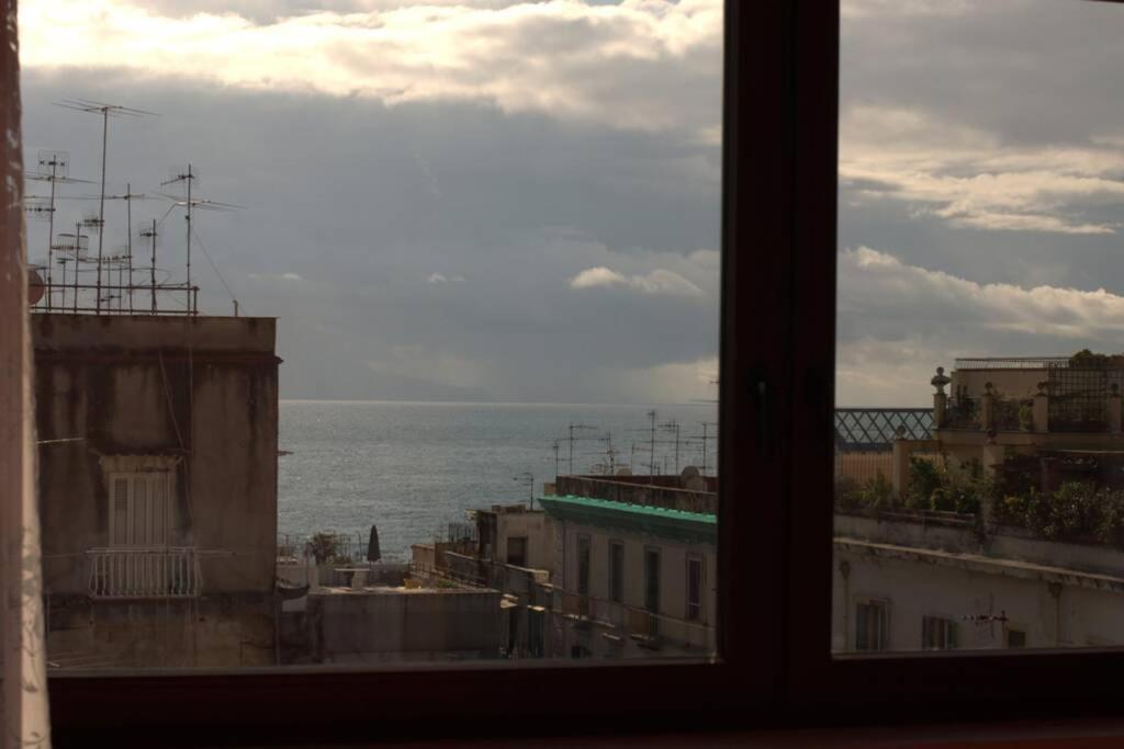 Ferienwohnung La Finestra Sul Golfo Neapel Exterior foto
