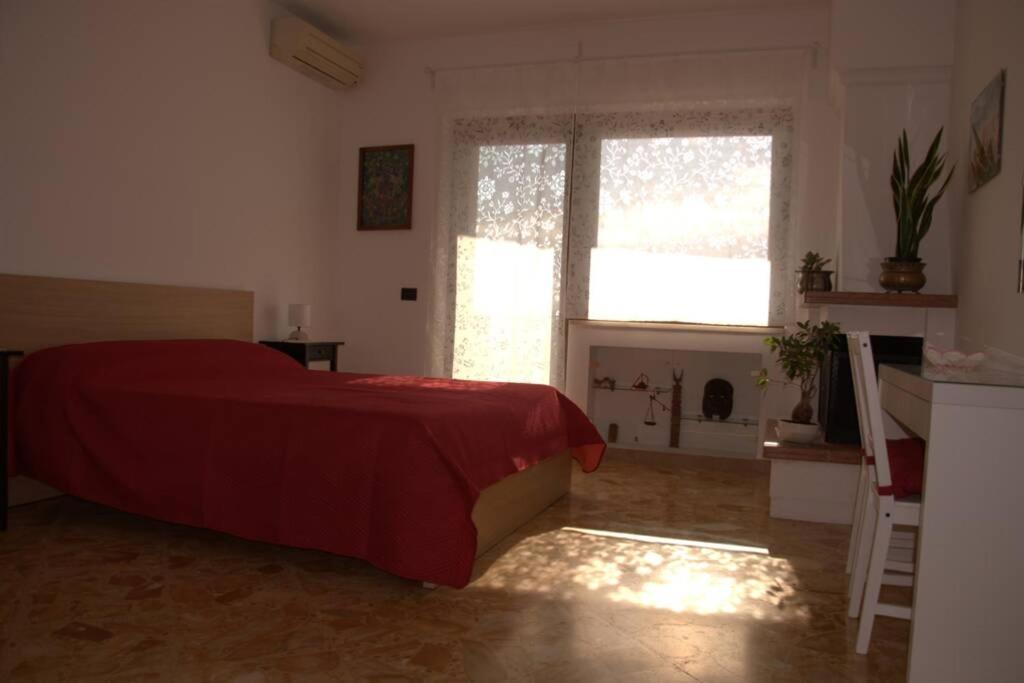 Ferienwohnung La Finestra Sul Golfo Neapel Exterior foto